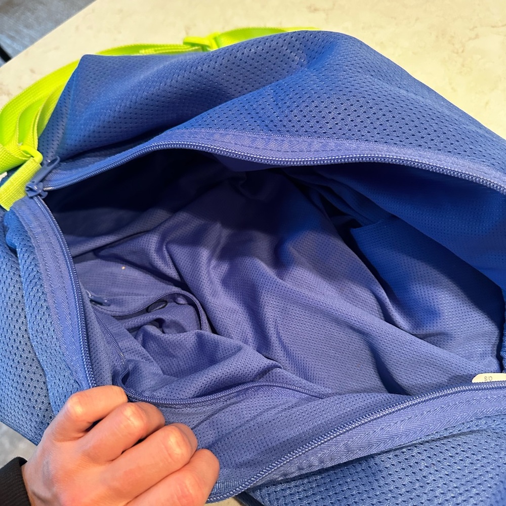 Fabletics gym bag - Picture 4 of 5